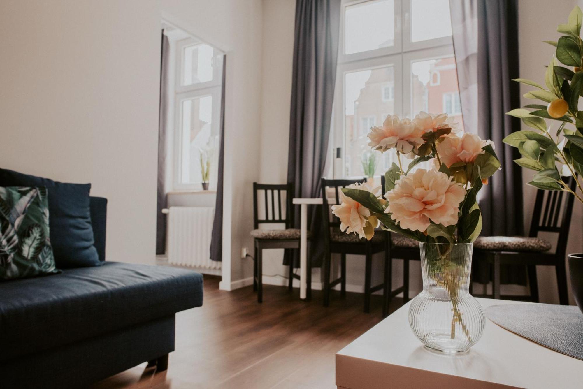 Lemon Tree Apartament Sw Ducha Gdansk Apartment Exterior photo